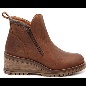 Bullboxer Dorian Wedge Bootie
